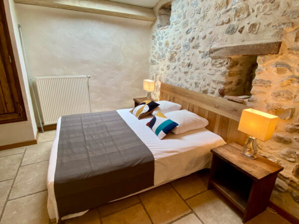 Gîte Vallon Pont d'Arc avec Piscine