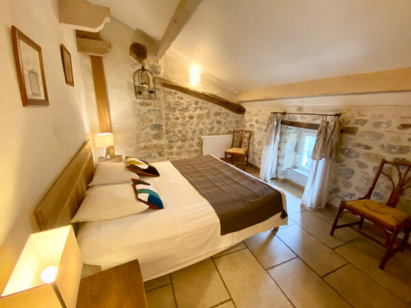 Gîte Vallon Pont d'Arc avec Piscine